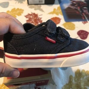 Brand new toddler vans size 4